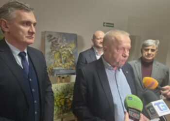 Radni PiS chcą kontroli NIK. Chodzi o dopaty do połączeń z Babimostu