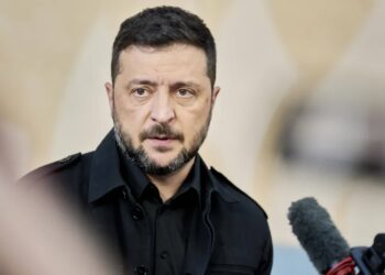 Zełenski: wojska rosyjskie stosują podwójny terror