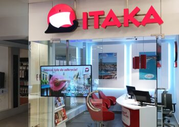 Atak hakerski na znane biuro podróży. Minister cyfryzacji mówi o wycieku danych