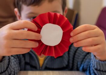 Rodzinne warsztaty patriotyczne przed Świętem Niepodległości
