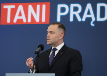 Prąd tańszy o 33 proc.? Prezydent Nawrocki złoży projekt ustawy obniżający ceny energii