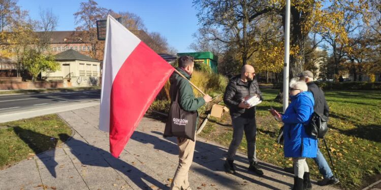 1000 biało-czerwonych dla gorzowian