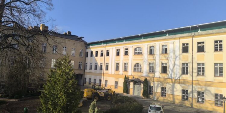 Po pożarze przy Teatralnej budynki AJP już zabezpieczone