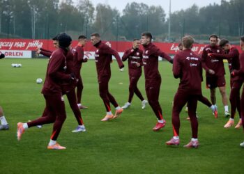 Rozpoczyna się zgrupowanie kadry Urbana. Przed reprezentacją mecze z Holandią i Maltą