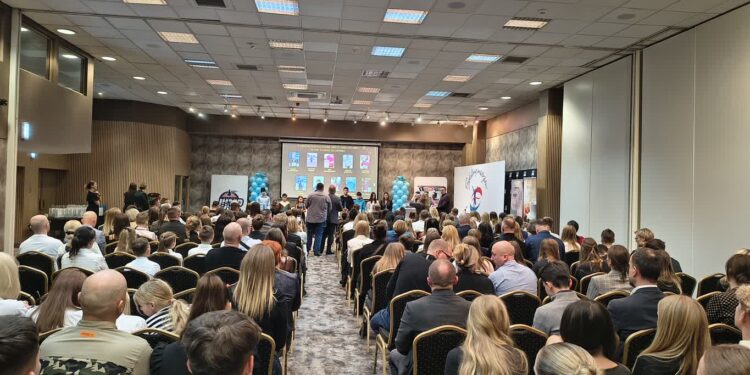 Młodzi satysfakcją ALKS AJP, nieoczywisty bohater wśród seniorów