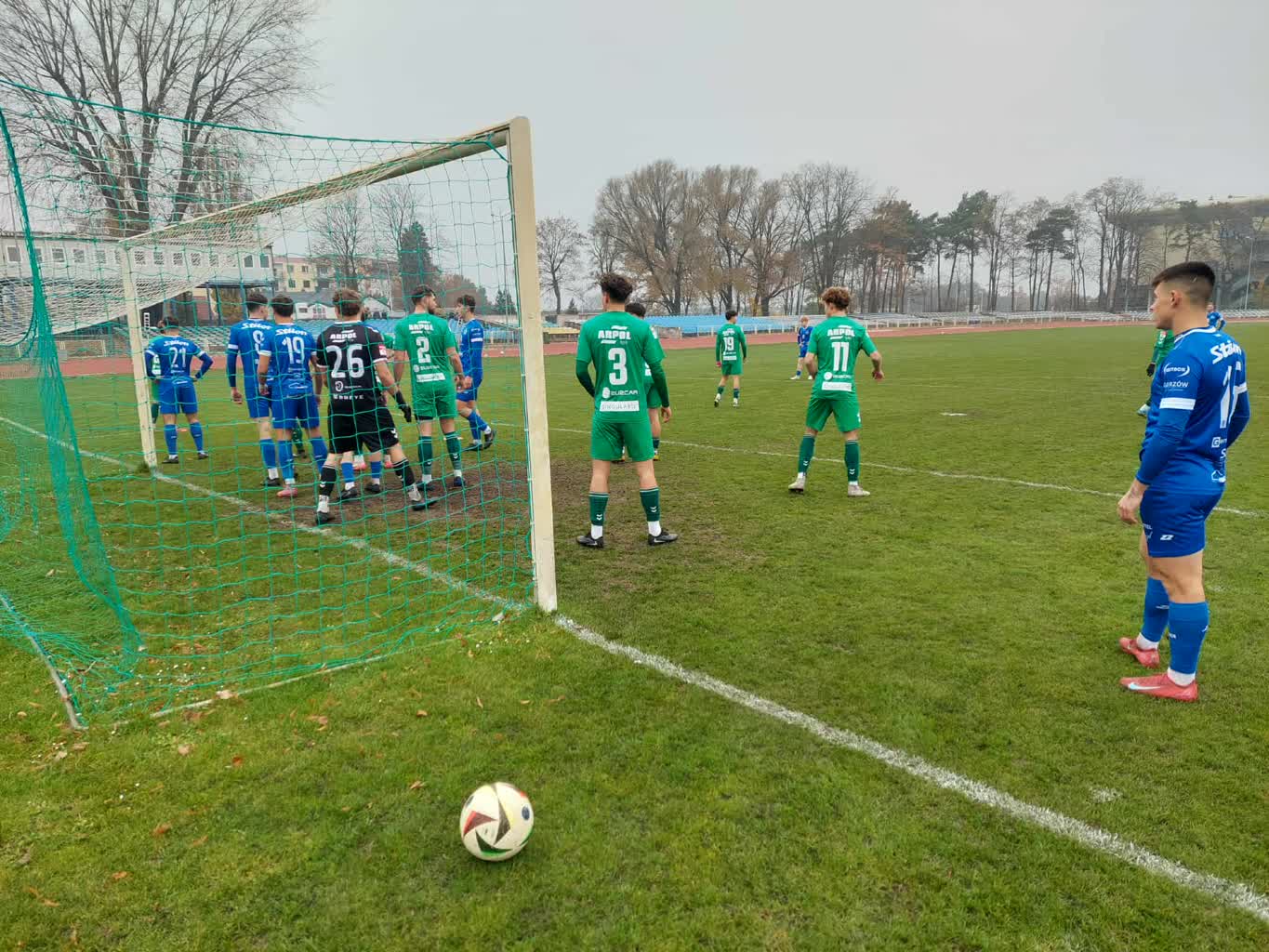 Ostatnia Prosta: siatkówka, piłka nożna, szachy