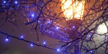 Karoca z końmi i świąteczna kapela