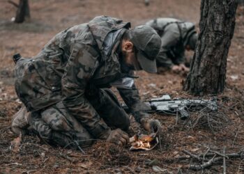 Ruszają powszechne szkolenia obronne. Szef MON ujawnia szczegóły programu