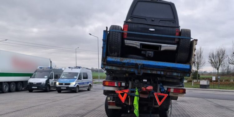 Ciężarowa „wieża” na S3 koło Gorzowa