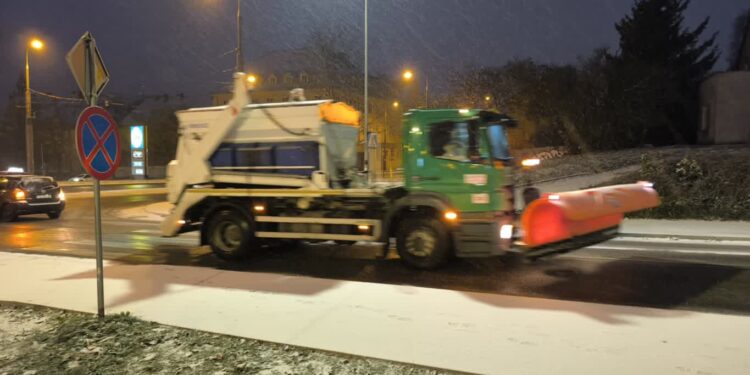 Śnieg (nie)zaskoczył drogowców?