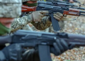 Sytuacja na ukraińskim froncie. Rosyjska armia rozmieszcza w Pokrowsku uzbrojenie i sprzęt wojskowy