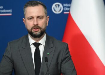 Szef MON: w tym roku podpisanie umowy rządowej na budowę okrętów podwodnych