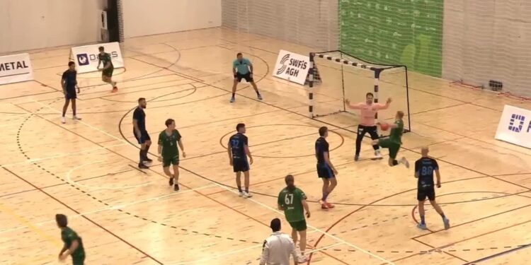 Stal dominowała i o mało co nie przegrała