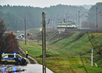 Dywersja na kolei. Prokuratura Krajowa wystawiła listy gończe