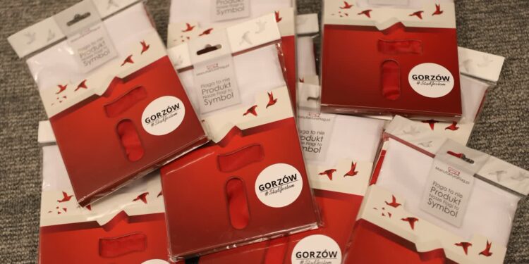 Polskie flagi dla gorzowian