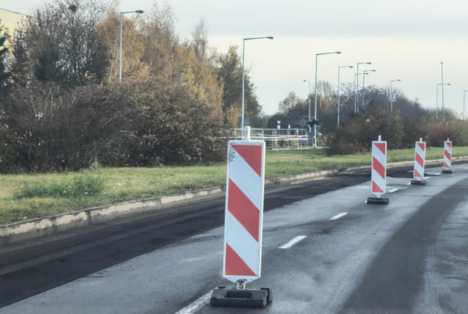 Prace na Górczyńskiej do przodu. Po frezowaniu czas na asfalt