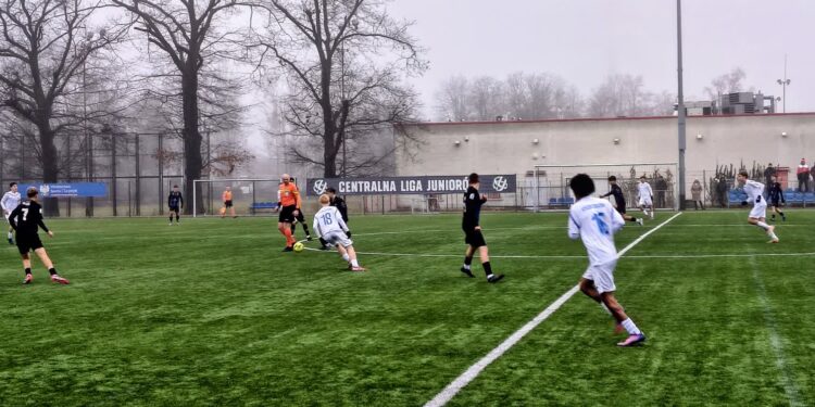 Po przerwie w dziesiątkę młody Stilon zrobił swoje