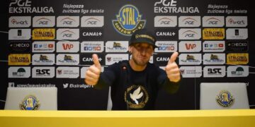 Anders Thomsen pozostaje w Stali