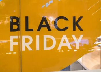 Przed nami przedświąteczne promocje. Jak nie dać zrobić z siebie bałwana?