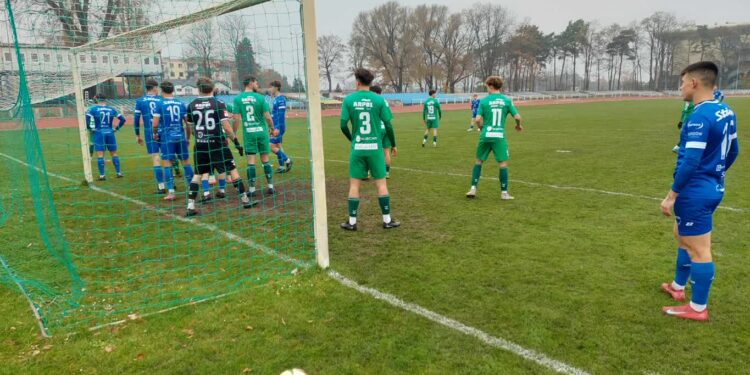 Piłkarze Stilonu wywieźli cenne punkty z Zielonej Góry