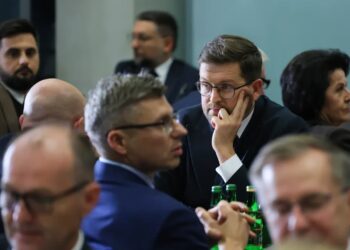 Komisja za uchyleniem immunitetu Ziobrze oraz za udzieleniem zgody na jego zatrzymanie i aresztowanie