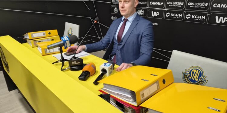 Stal Gorzów Wlkp. bez dyrektora