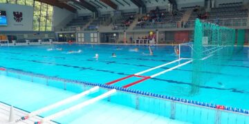 Młodzicy Alfy i Stilonu GKPW-59 po pierwszym turnieju