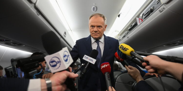 Tusk o negocjacjach w Berlinie: Jesteśmy bliżej pokoju