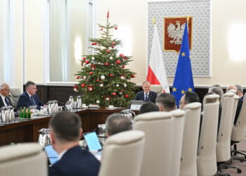 Rząd przyjął projekt ustawy o statusie osoby najbliższej