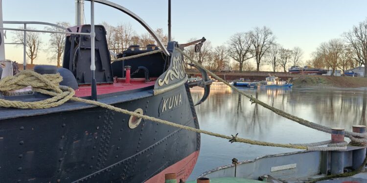 Zwiedzali Kunę. W planach noworoczny rejs