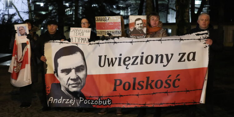 Akcja solidarności z Andrzejem Poczobutem i innymi więźniami politycznymi na Białorusi