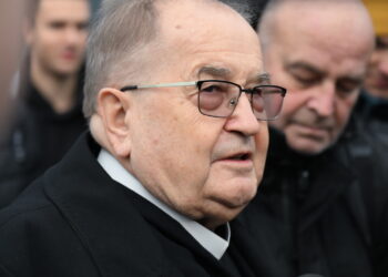 Ojciec Tadeusz Rydzyk stawił się na przesłuchanie w prokuraturze