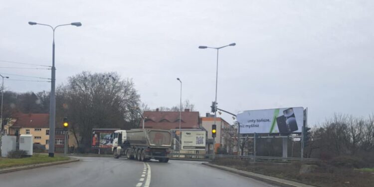 Znowu światła na Santockim wyłączone