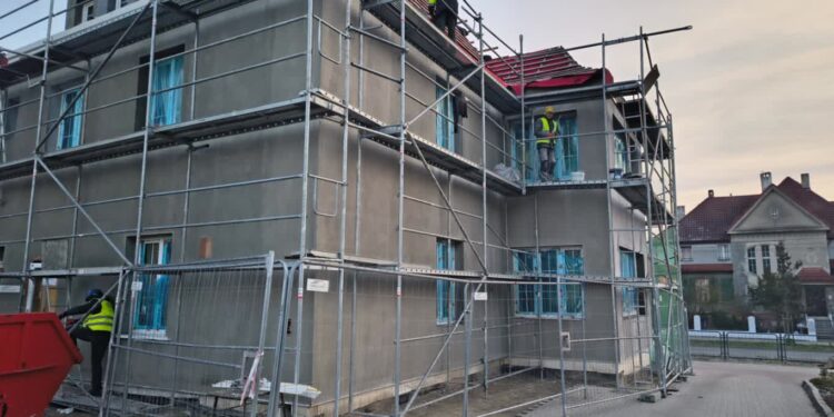 Budynek pogotowia przechodzi gruntowny remont