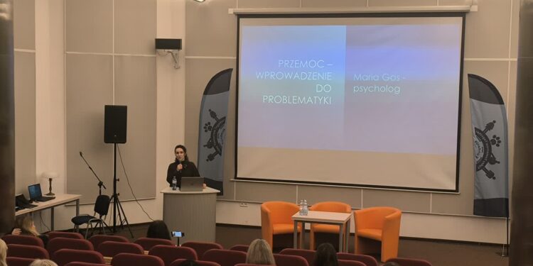 Jak chronić najmłodszych? Eksperci o zdrowiu psychicznym dzieci