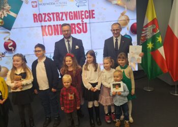 Rekordową liczbę kartek nadesłały dzieci. Wojewoda Lubuski wybrał najładniejsze