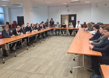 Młodzi mają głos. Pierwsza sesja nowej Młodzieżowej Rady Miasta