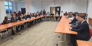 Młodzi mają głos. Pierwsza sesja nowej Młodzieżowej Rady Miasta