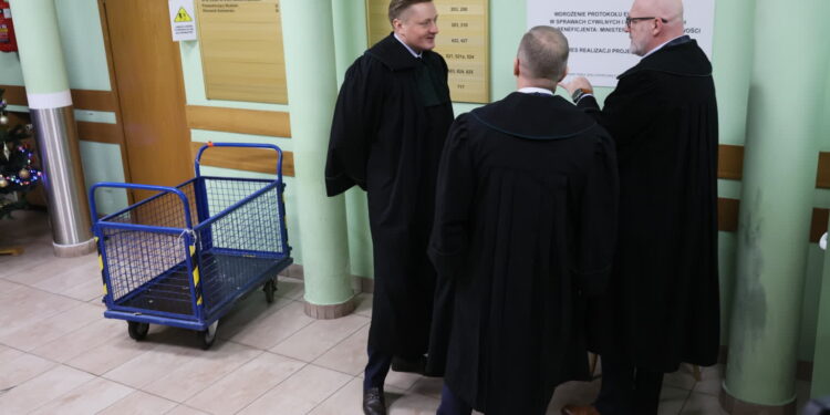 Sprawa Zbigniewa Ziobry. Posiedzenie aresztowe odroczone