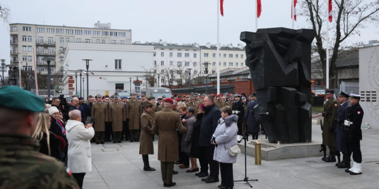 Upamiętniono żołnierzy, którzy zginęli na misjach wojskowych