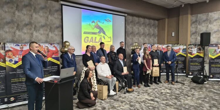 Star-ty i SuperStar-ty rozdane