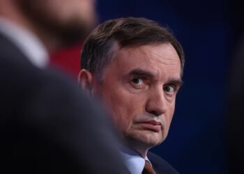 Paszport Ziobry unieważniony. Jest decyzja wojewody