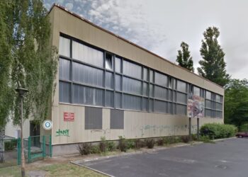 3 firmy chcą wyremontować tę halę, ale brakuje pieniędzy