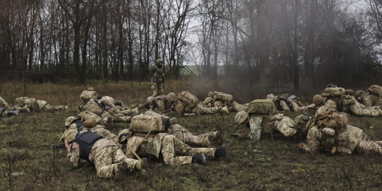 Po nocnych atakach Rosjan Odessa została odcięta od dostaw prądu, ciepła i wody