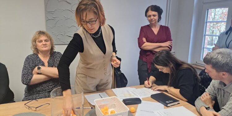 Losowanie zdecydowało o kolejności przyznania mieszkań do remontu