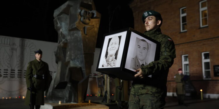 Szef MON: udział Sił Zbrojnych w misjach poza granicami istotnym elementem systemu bezpieczeństwa