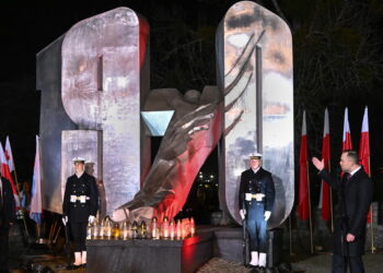 Prezydent podczas obchodów Grudnia ’70: narodowa pamięć jest po stronie ofiar