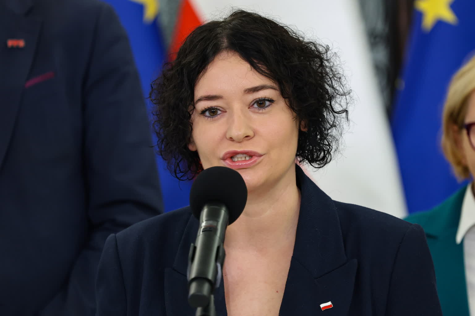 Lewica chce zastąpić składkę zdrowotną podatkiem 12 proc. i „opłatą od tłuszczu”