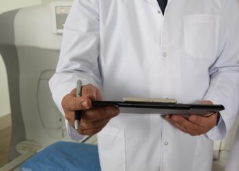 ZUS podał terminy wejścia w życie przepisów reformy orzecznictwa lekarskiego i kontroli L4