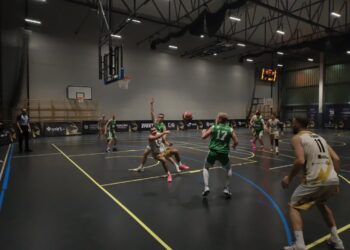 Derby dla Kangoo Basket